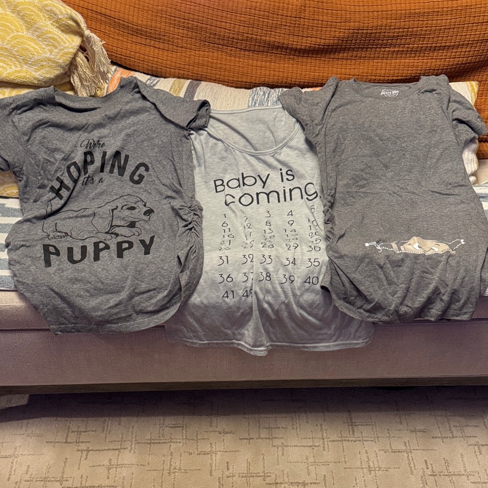 Crazy Dog T-Shirts Gray Maternity Trio